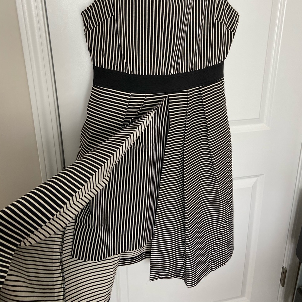 NY&Co Eva Mendes Dress size L